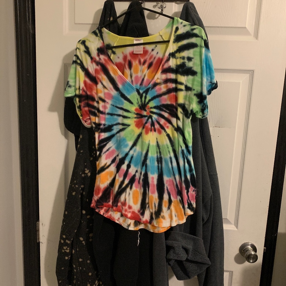 Multi colored shirt
